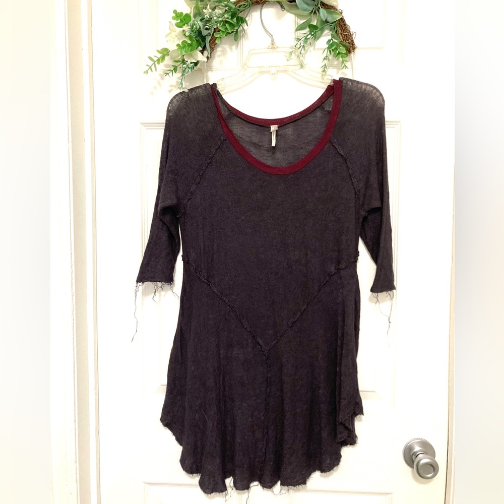 Free People Three-Quarter Sleeved Flowy Top M